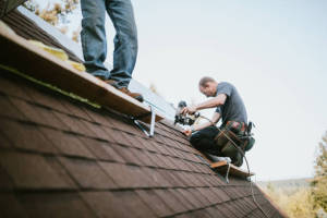 Local Roofers in Austin, AR